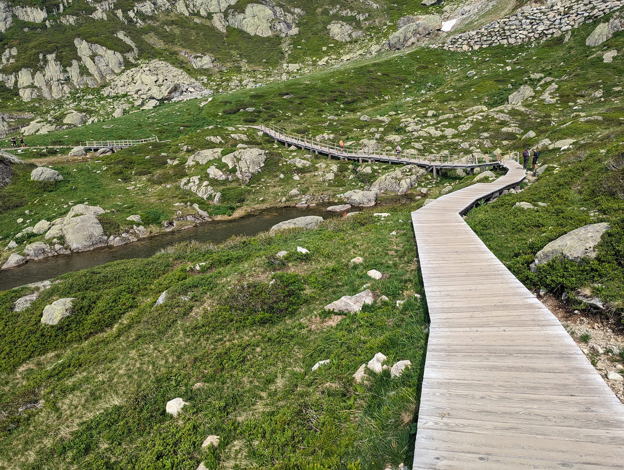 På vei ned til Refuge de La Flegere
