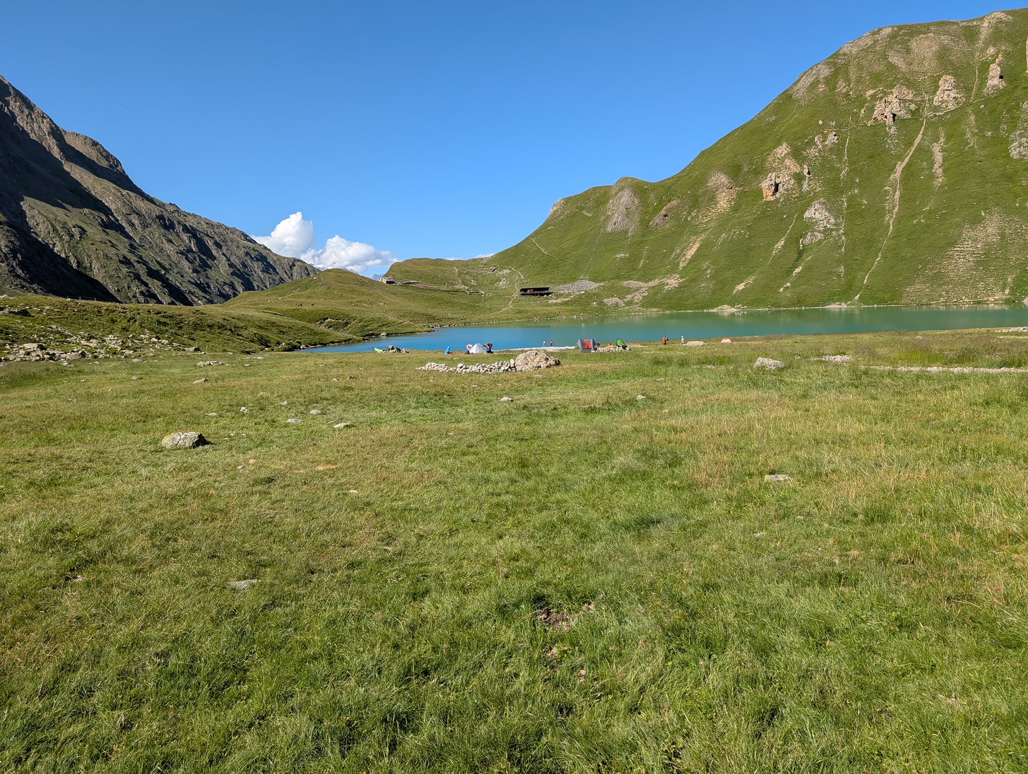 Masse plass for å slå opp telt her.